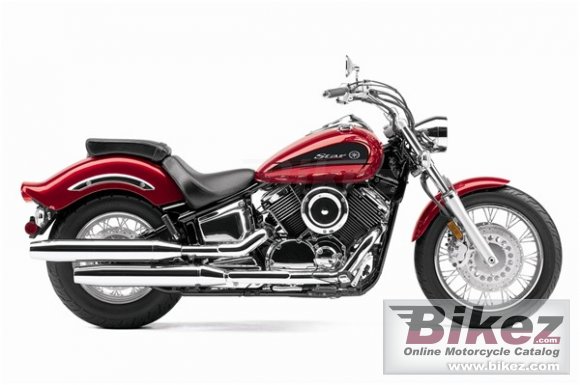 2011 Yamaha V Star 1100 Custom photo